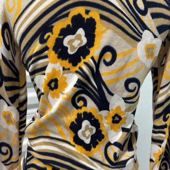 Lilly Pulitzer Floral Button Up Cotton Cardigan - XS - Picture 8 of 15